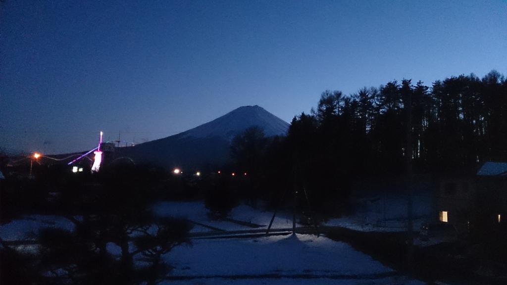 Teishaba Guesthouse&Cafe 富士吉田市 部屋 写真