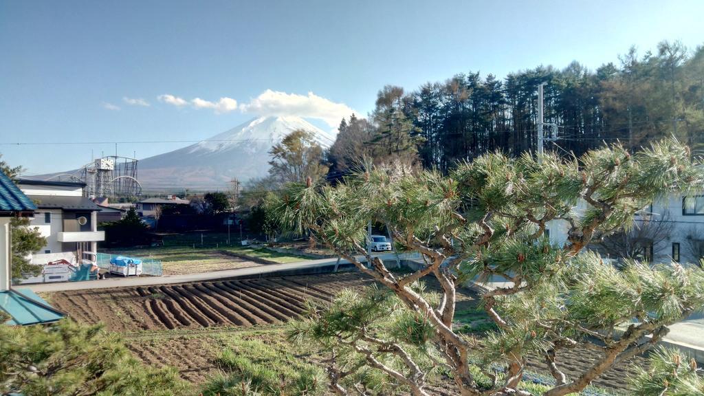 Teishaba Guesthouse&Cafe 富士吉田市 エクステリア 写真